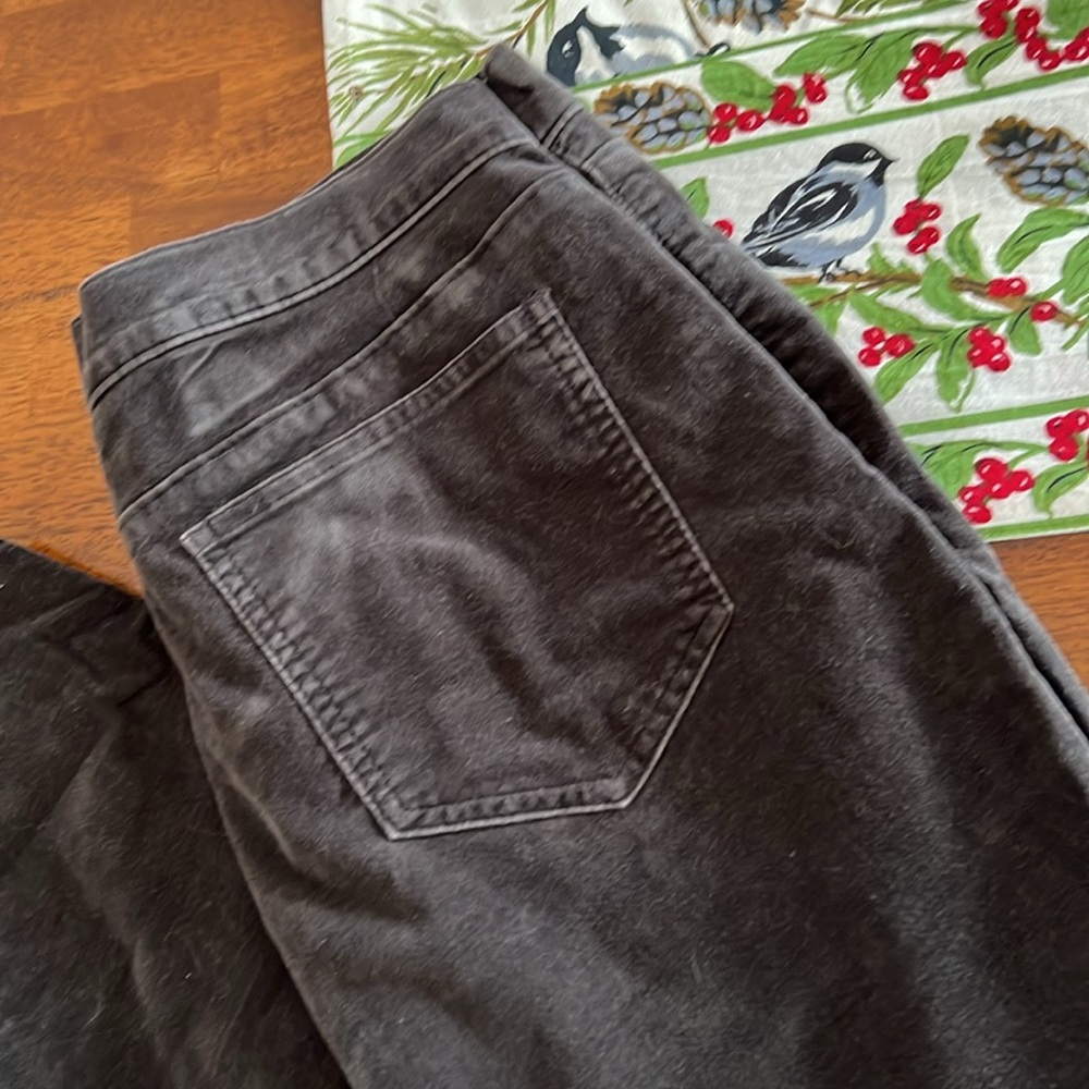 NIC+ZOE Velvet Straight Ankle Pant